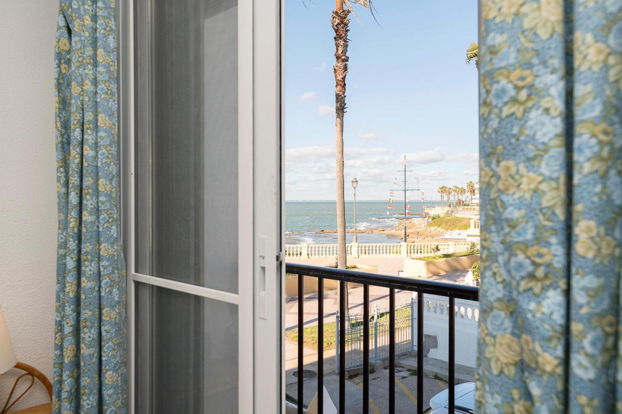 El Paseo Del Faro Villa Chipiona Exterior foto
